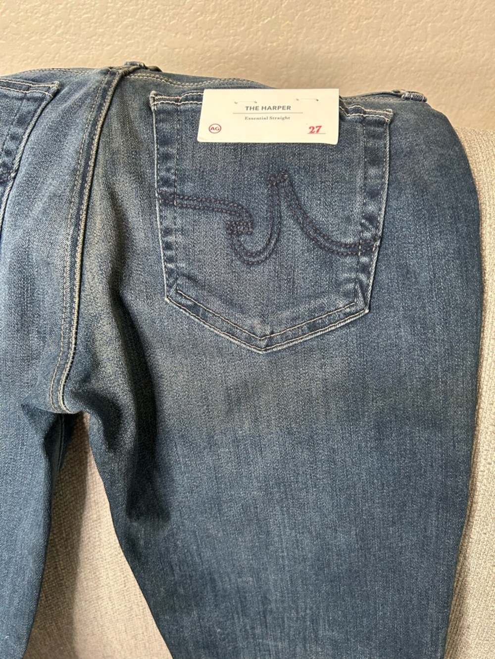 AG The Harper straight leg Jeans - Picture 14 of 16